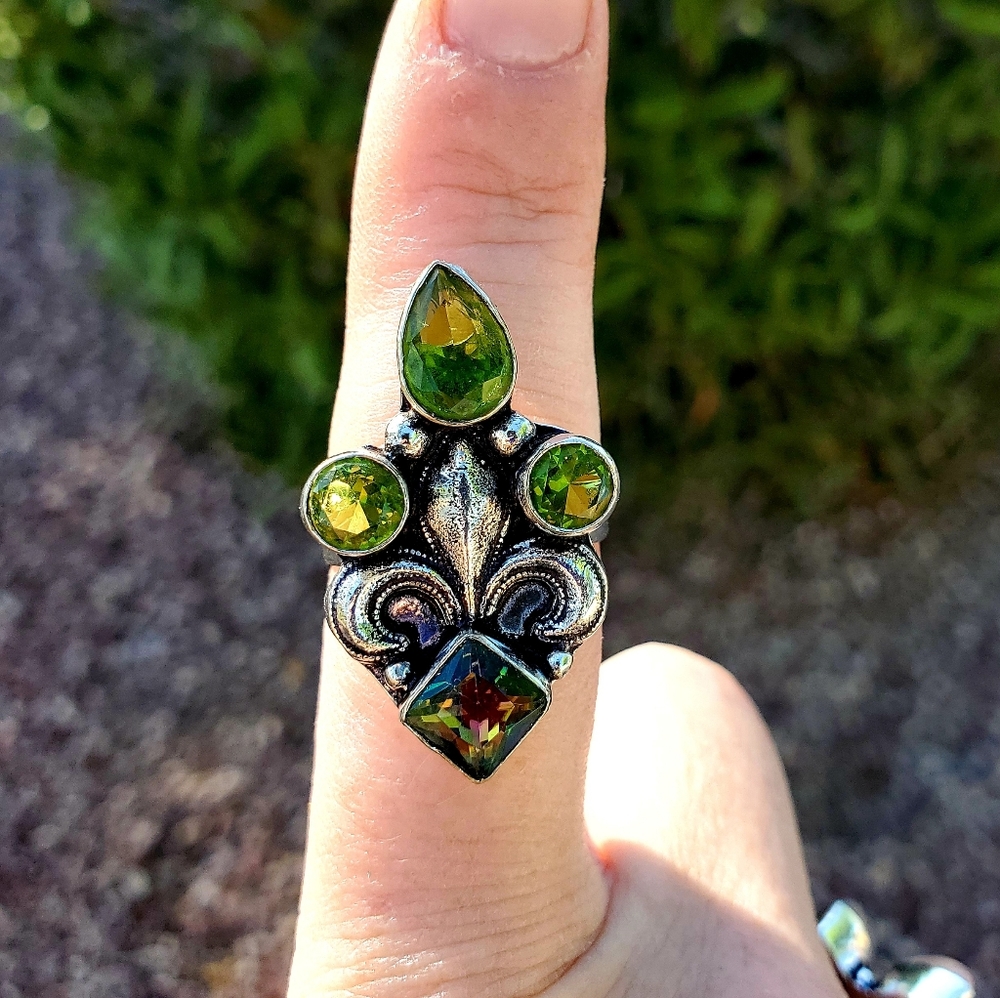 ***Sale*** New Mystic Topaz & Peridot Fleur-de-lis 925 Silver Ring._9